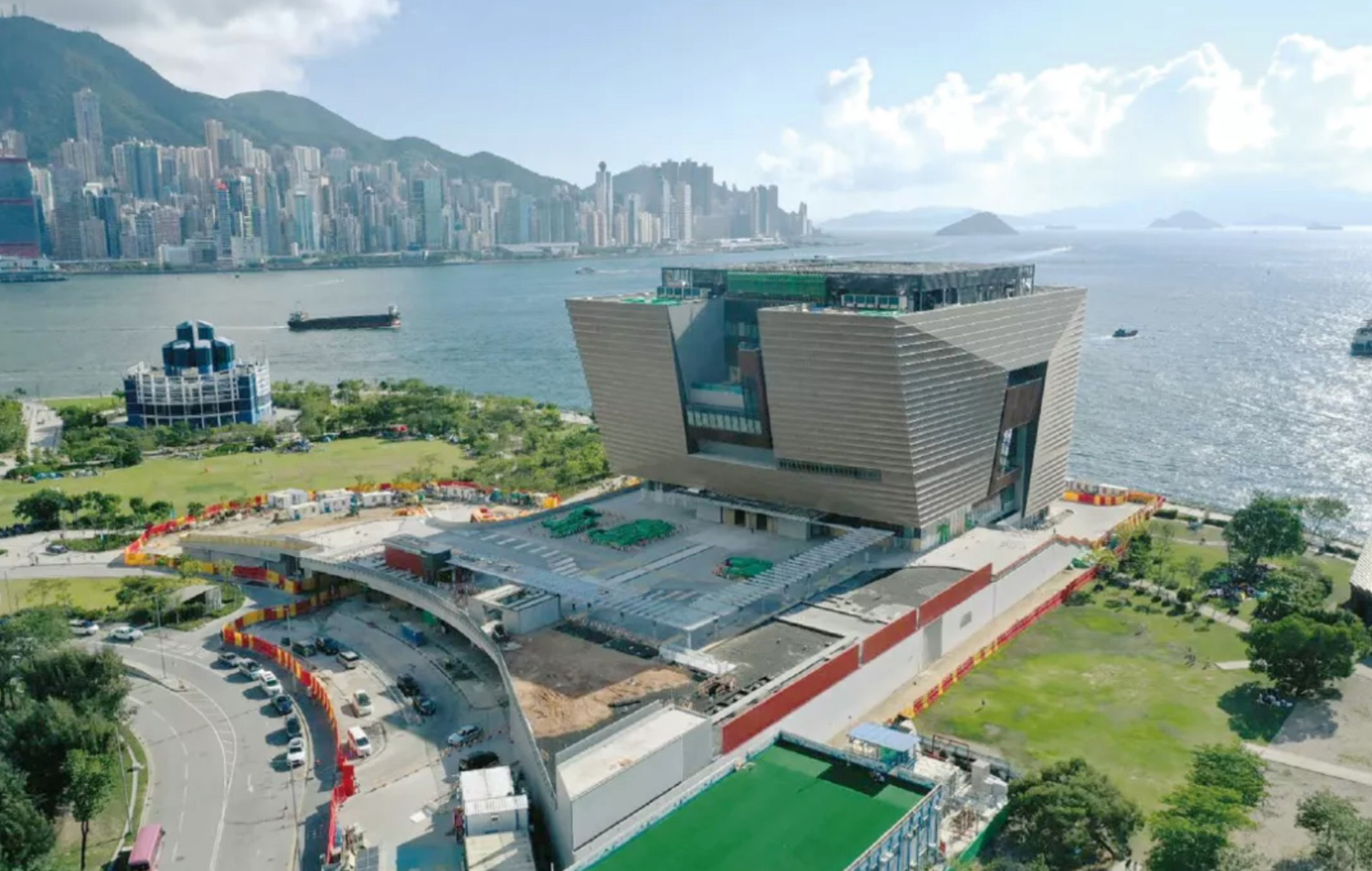 <b>香港故宫文化博物馆宣布将于今年年中开馆</b>